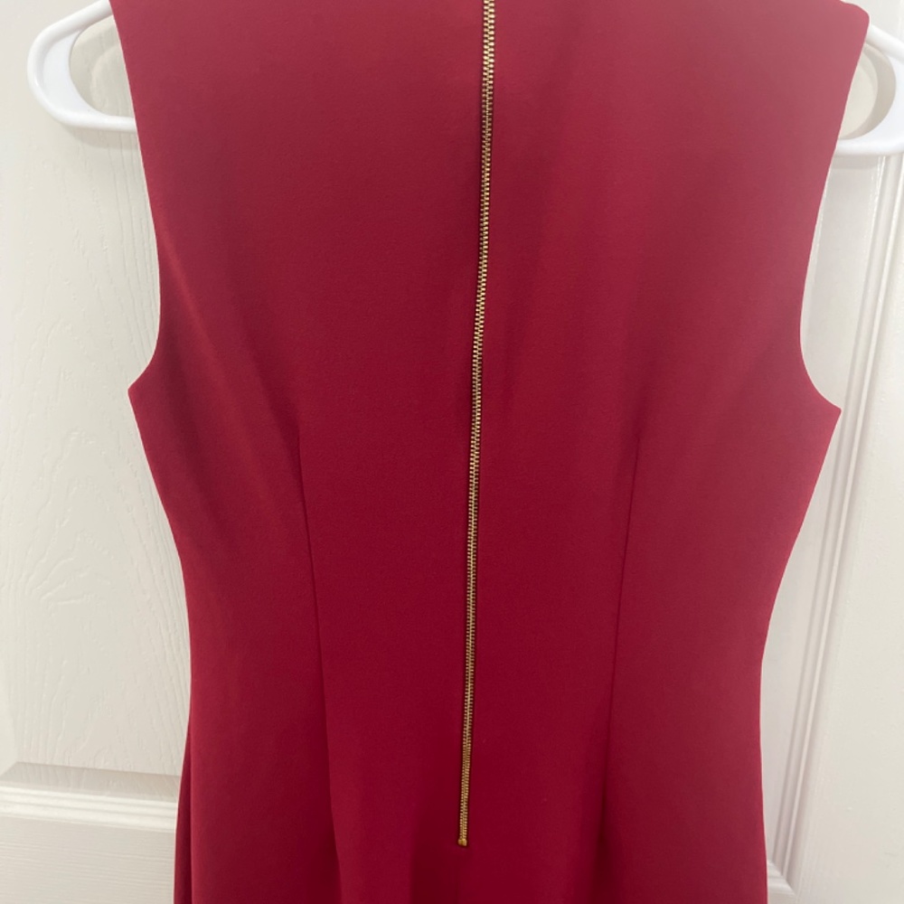 Dress - Picture 4 of 4